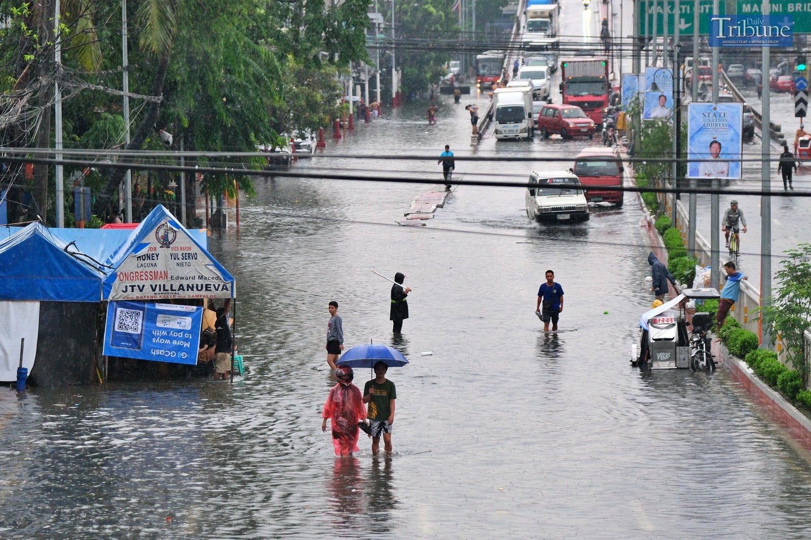 TRIBUNE-manila-flooded